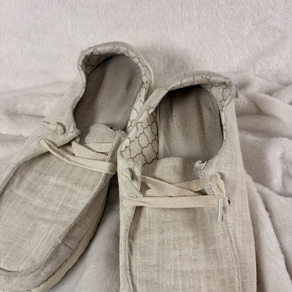 Hey Dude Women's Sz 8  Wendy Slip-On in Sparkling Gold Comfort Casual Shoes GUC